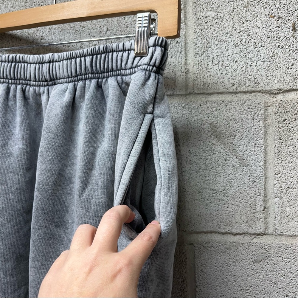 Pretty Little Thing Wide Leg Acid Wash Gray Sweatpants - Picture 6 of 8